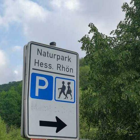 Rhoentravel Wanderparkplatz Wüstensachsen